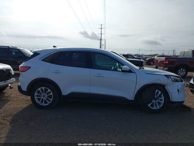 2020 FORD ESCAPE SE 13