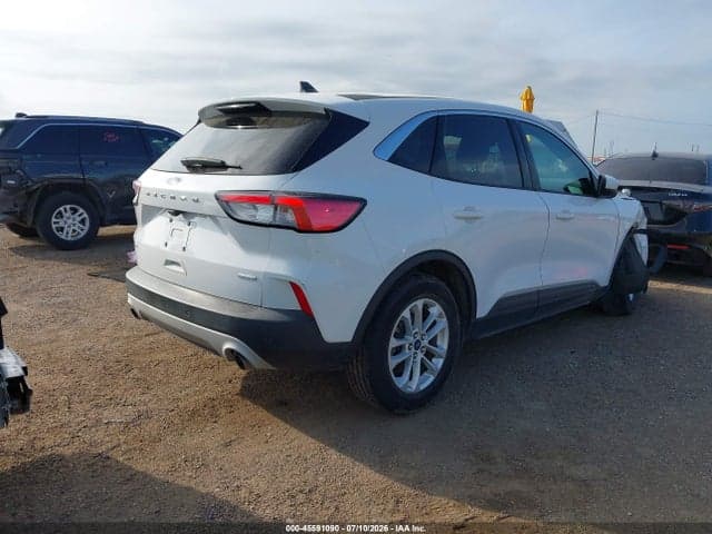 2020 FORD ESCAPE SE 4