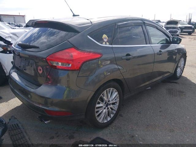 2016 FORD FOCUS TITANIUM 4