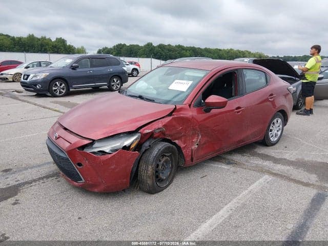 2019 TOYOTA YARIS L 2