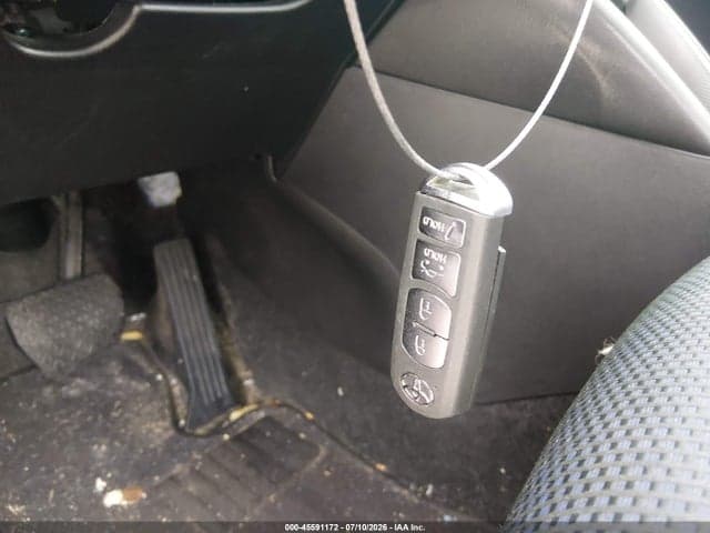 2019 TOYOTA YARIS L 11