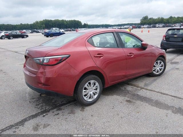 2019 TOYOTA YARIS L 4