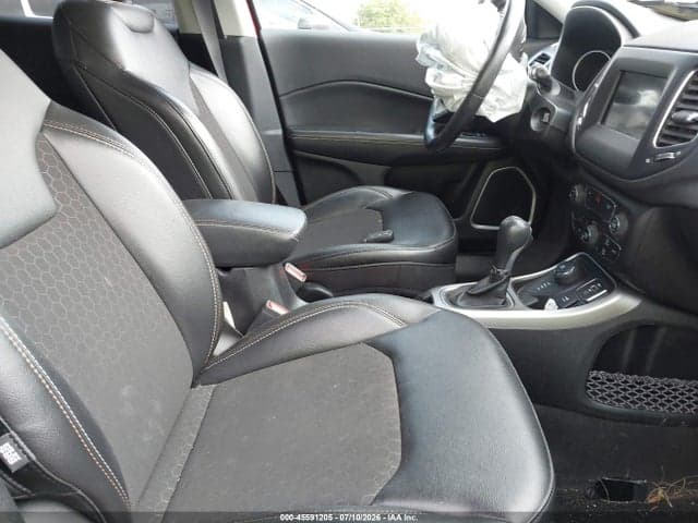 2021 JEEP COMPASS LATITUDE 4X4 5