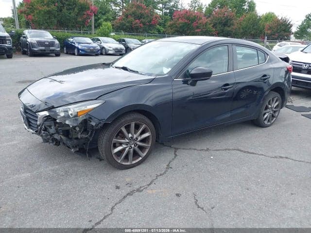 2018 MAZDA MAZDA3 TOURING 2