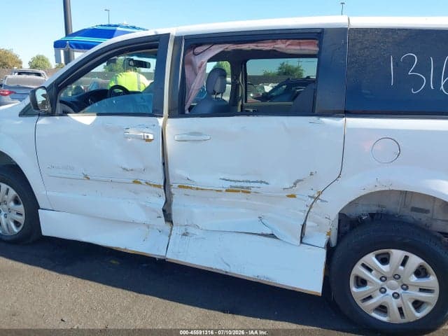 2017 DODGE GRAND CARAVAN SE/SE PLUS 6