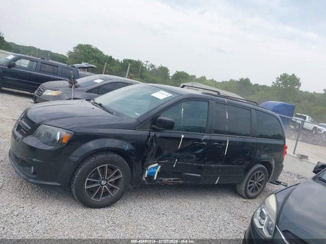 2017 DODGE GRAND CARAVAN GT 14