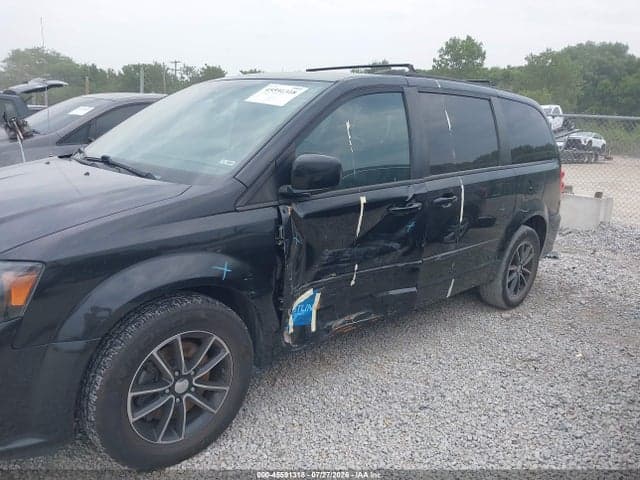 2017 DODGE GRAND CARAVAN GT 6