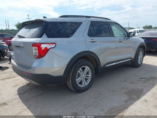 2022 FORD EXPLORER XLT 4