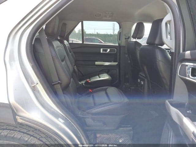 2022 FORD EXPLORER XLT 8