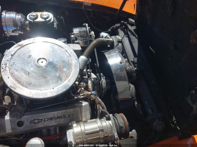 1973 CHEVROLET CORVETTE 13
