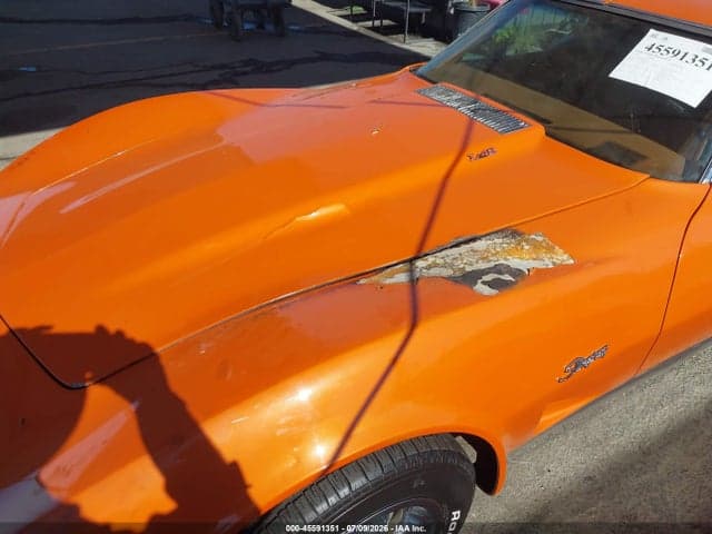 1973 CHEVROLET CORVETTE 6