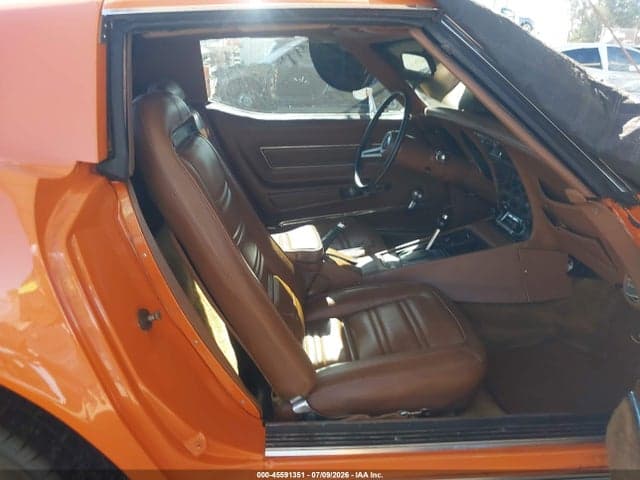 1973 CHEVROLET CORVETTE 8