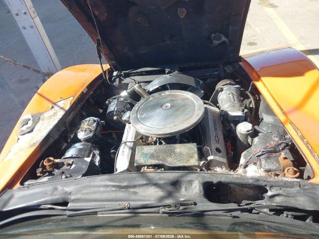 1973 CHEVROLET CORVETTE 10