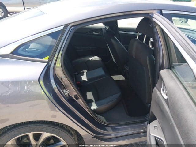 2019 HONDA CIVIC SPORT 8