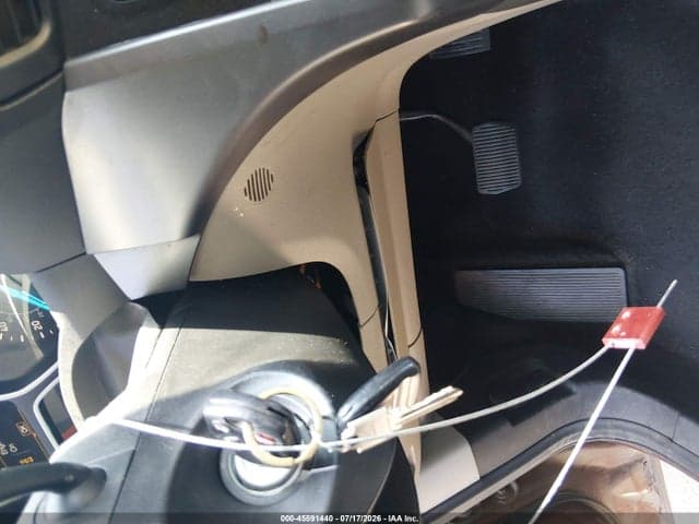 2017 FORD ESCAPE SE 11