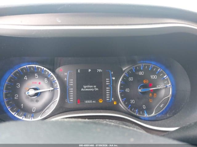 2020 CHRYSLER VOYAGER L 7