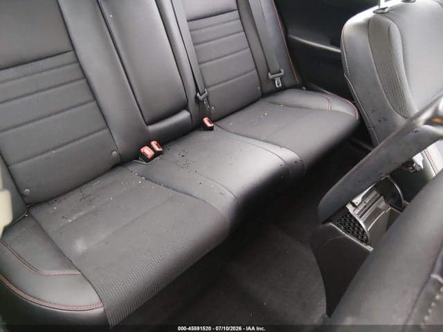 2017 TOYOTA CAMRY SE 8
