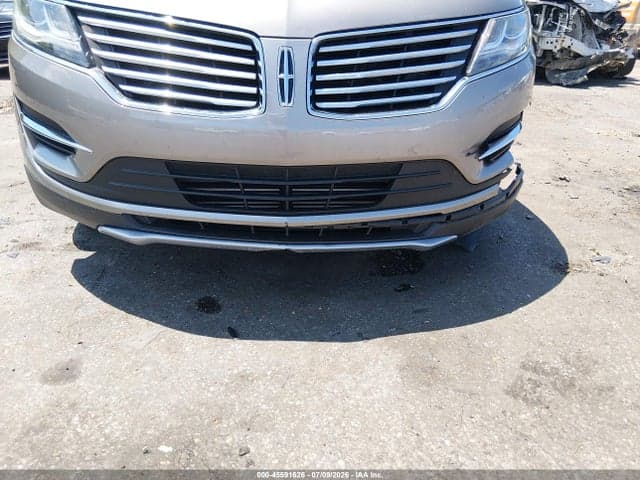 2017 LINCOLN MKC PREMIERE 19