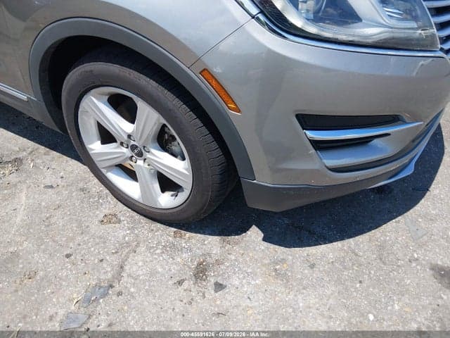 2017 LINCOLN MKC PREMIERE 20