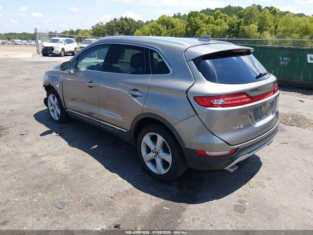 2017 LINCOLN MKC PREMIERE 3