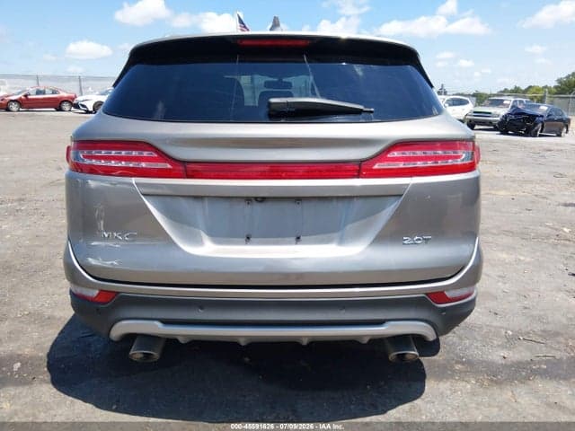 2017 LINCOLN MKC PREMIERE 21