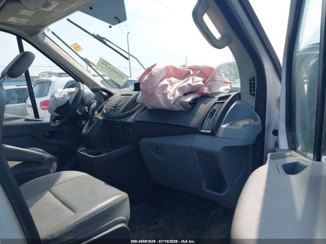 2019 FORD TRANSIT-150 5