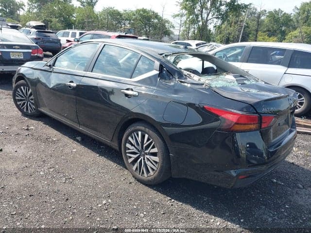 2025 NISSAN ALTIMA SV FWD 3