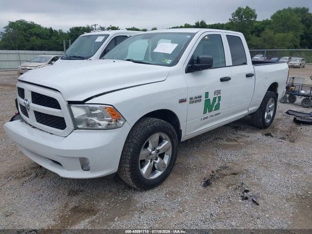 2018 RAM 1500 EXPRESS 4X4 6'4 BOX 2
