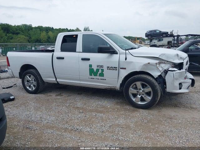 2018 RAM 1500 EXPRESS 4X4 6'4 BOX 13