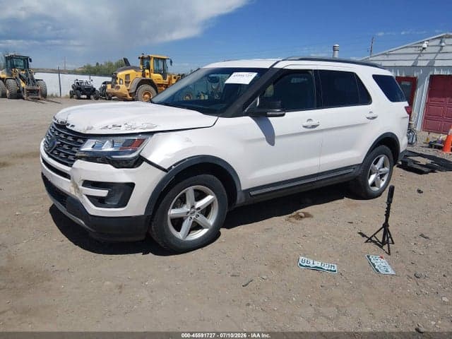2017 FORD EXPLORER XLT 2