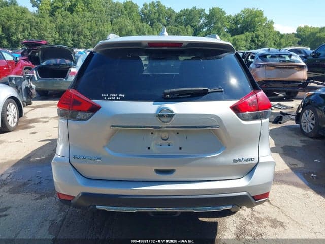 2017 NISSAN ROGUE SV 16