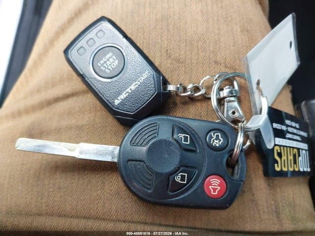 2017 FORD ESCAPE SE 11
