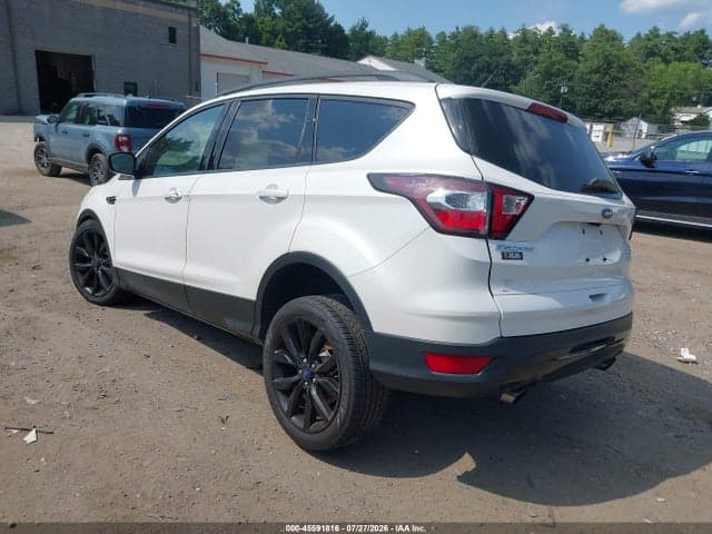 2017 FORD ESCAPE SE 3
