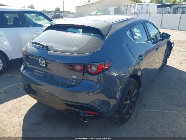 2023 MAZDA MAZDA3 2.5 S CARBON EDITION 4
