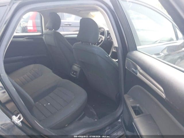 2019 FORD FUSION SE 8