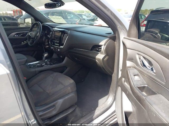 2023 CHEVROLET TRAVERSE FWD LT CLOTH 5