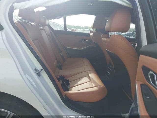 2024 BMW 330I 8