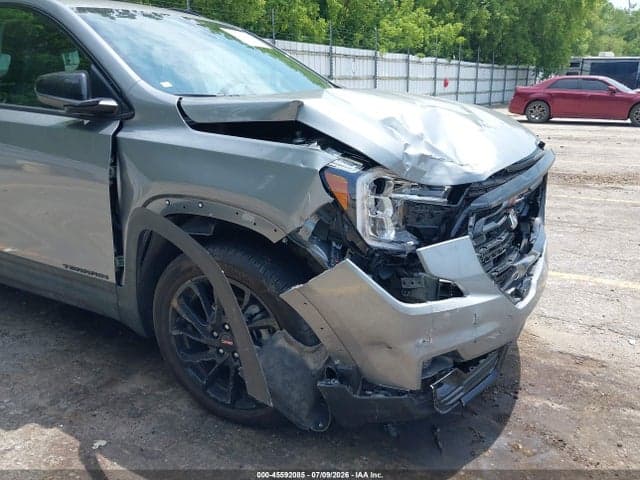 2024 GMC TERRAIN AWD SLT 18