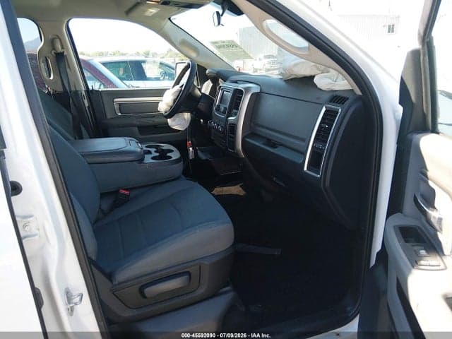 2017 RAM 1500 SLT 5