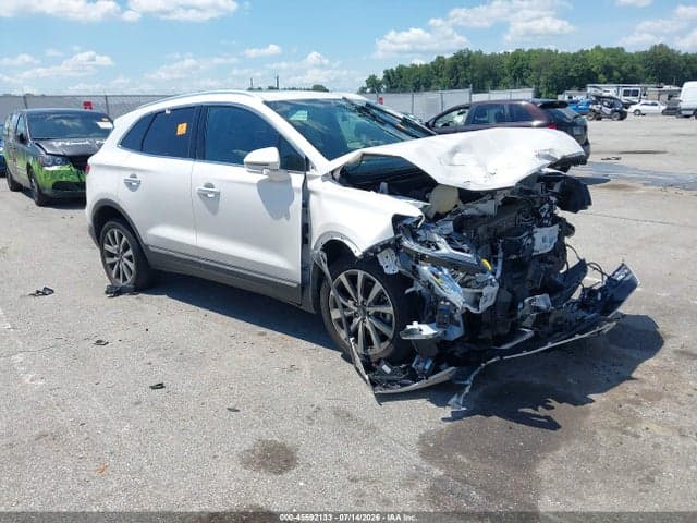 2019 LINCOLN MKC RESERVE 1