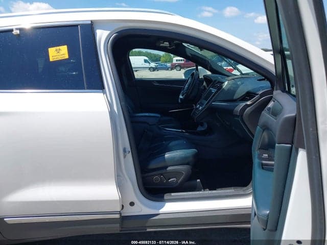 2019 LINCOLN MKC RESERVE 5