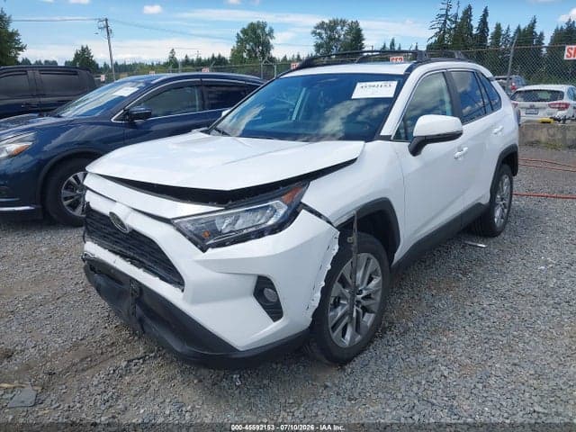 2020 TOYOTA RAV4 XLE PREMIUM 2