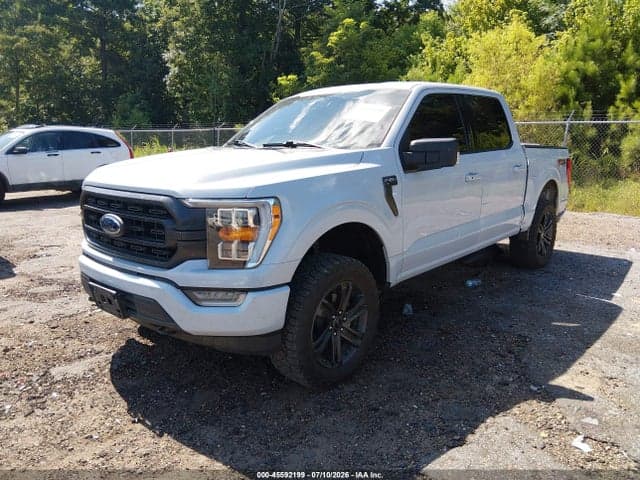 2022 FORD F-150 XLT 2