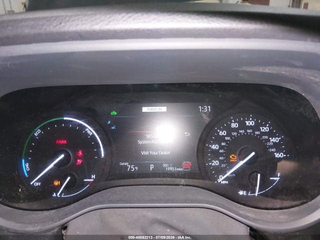 2025 TOYOTA SIENNA LE 7