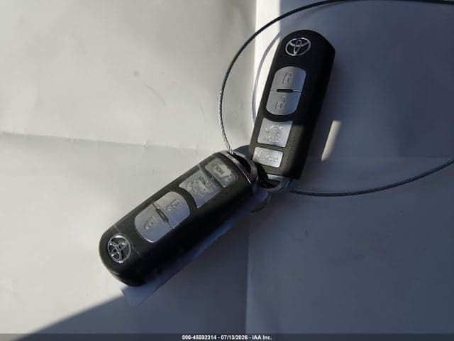 2017 TOYOTA YARIS IA 11