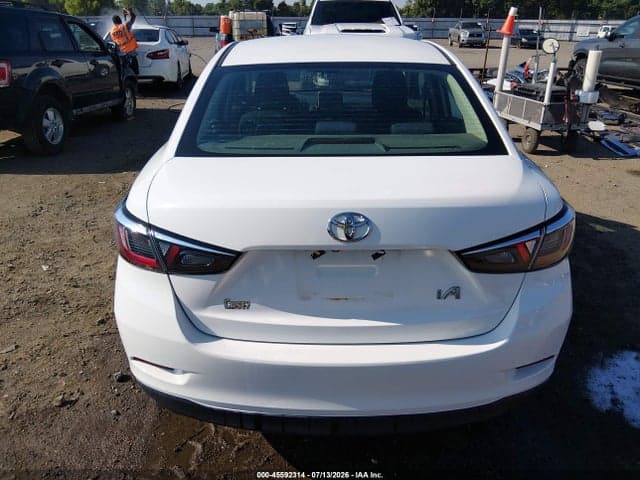2017 TOYOTA YARIS IA 16