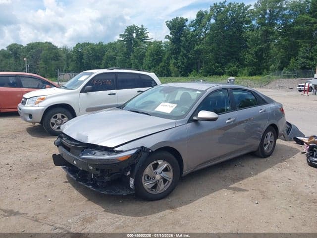 2025 HYUNDAI ELANTRA SE 2