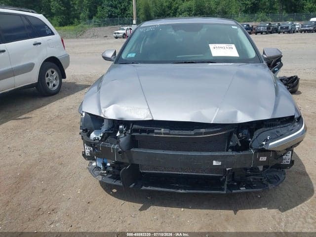 2025 HYUNDAI ELANTRA SE 6