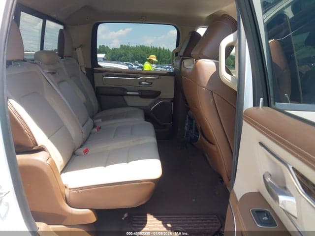 2019 RAM 1500 LARAMIE 8