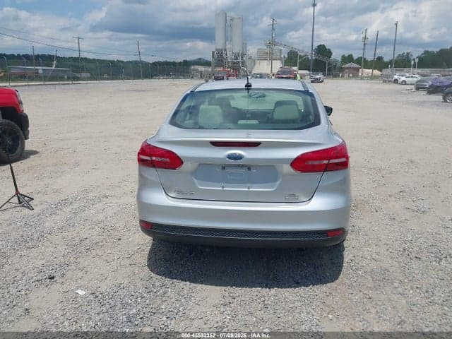 2018 FORD FOCUS SE 16
